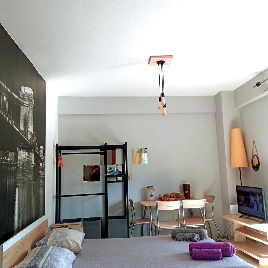 Marina Sunny Studio Thessalonique Extérieur photo